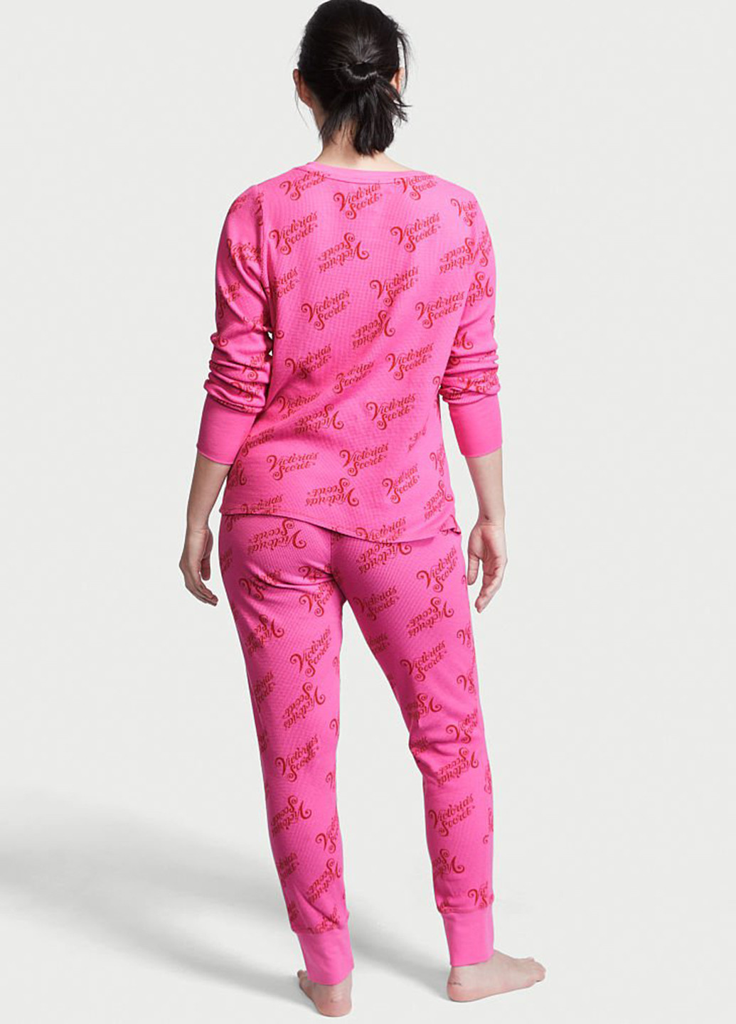 Розовая всесезон пижама (лонглив, брюки) лонгслив + брюки Victoria's Secret