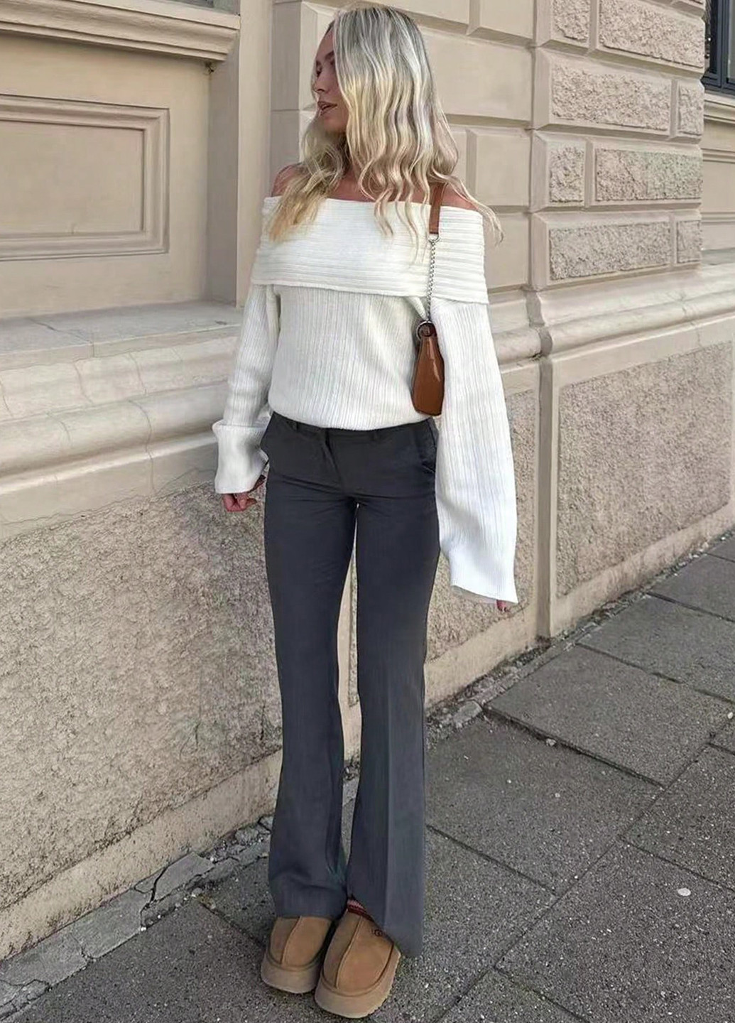 Білий демісезонний светр SHEIN