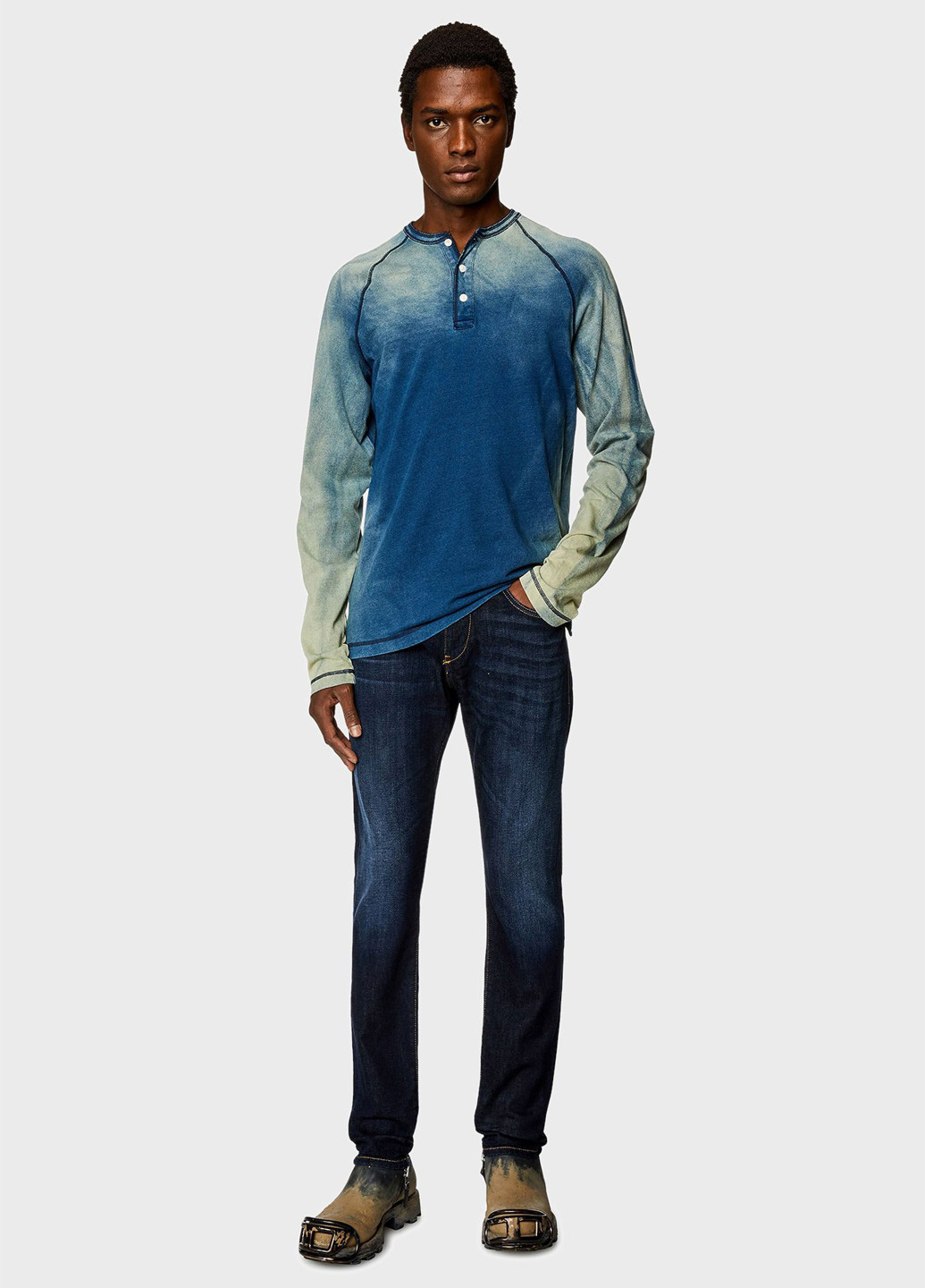 Синие демисезонные регюлар фит джинсы Diesel