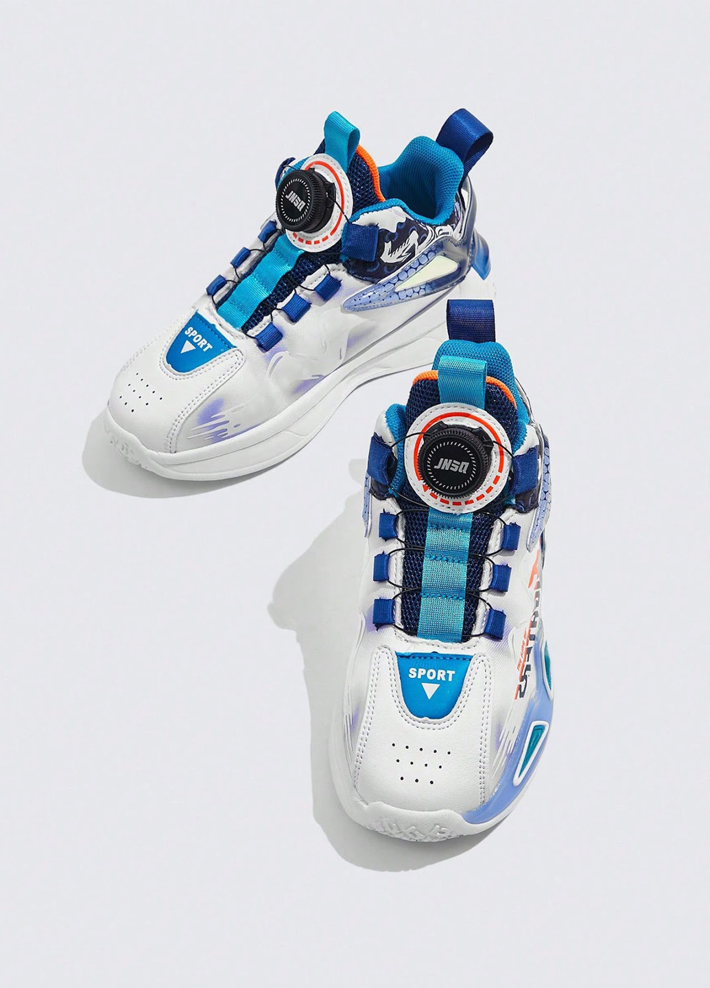 Цветные демисезонные кроссовки SHEIN