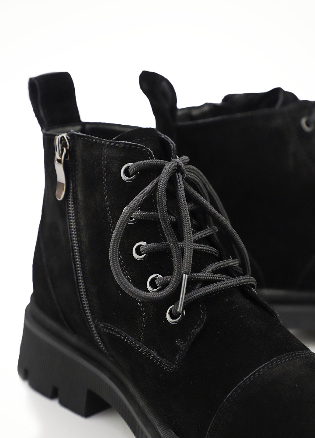 Осенние ботинки Respect без декора из натуральной замши