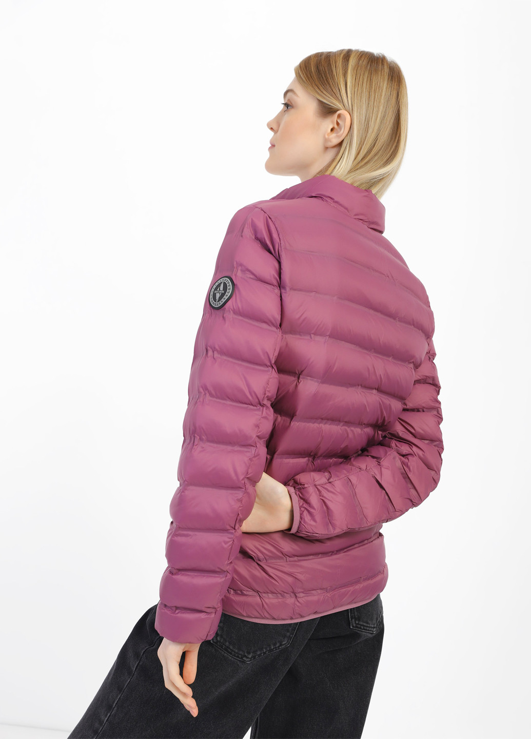 Темно-розовая демисезонная куртка Skechers WJA303M DKMV