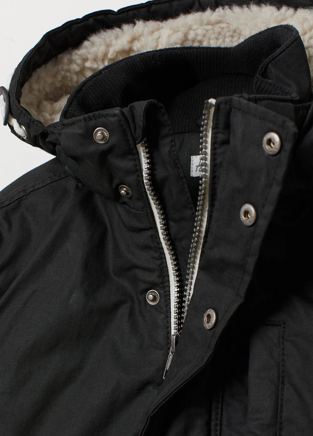 Парка H&M (303598163)