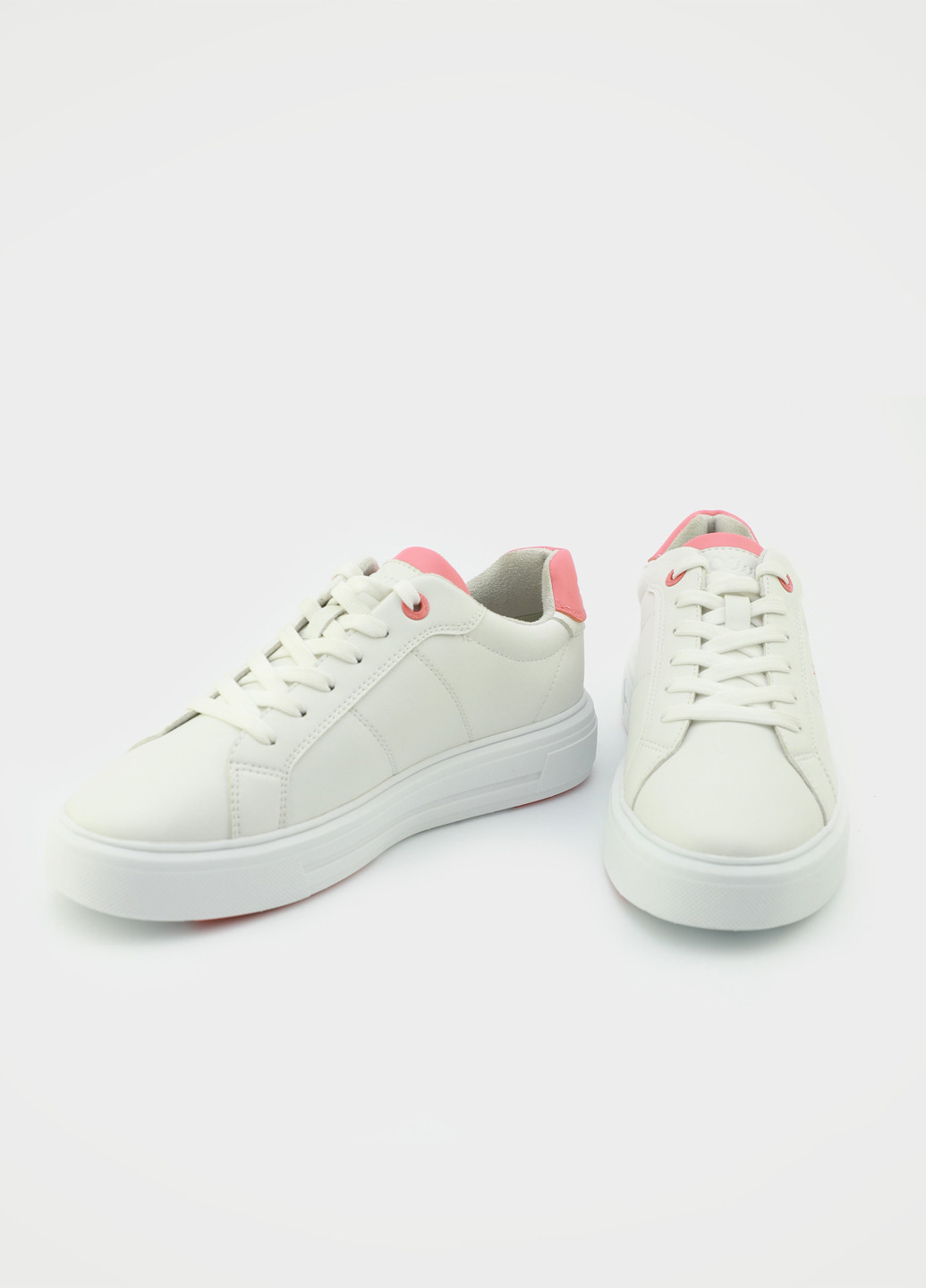 Белые кеды S.Oliver