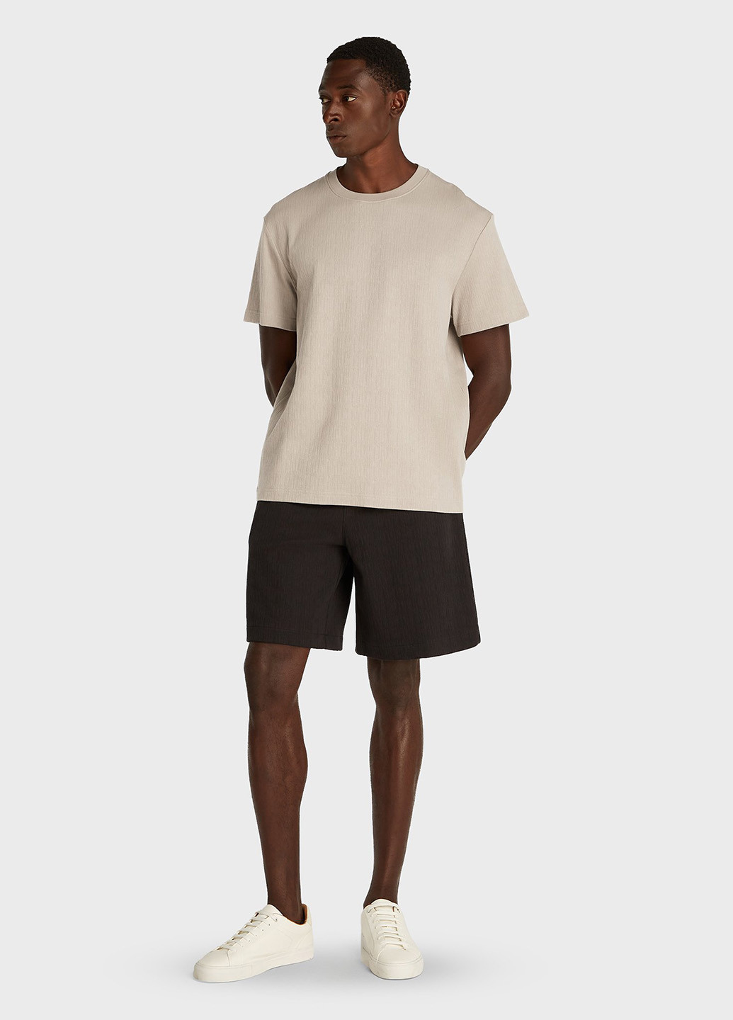 Светло-бежевая футболка Calvin Klein