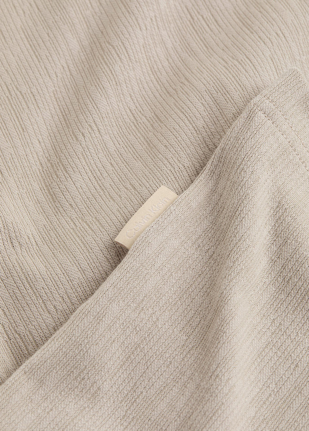 Светло-бежевая футболка Calvin Klein