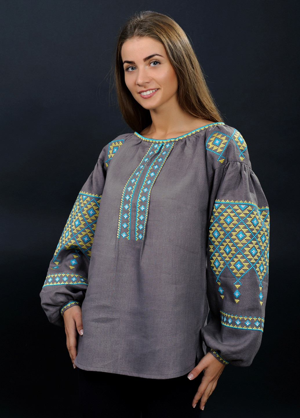 Темно-сіра вишиванка Vyshyvanka