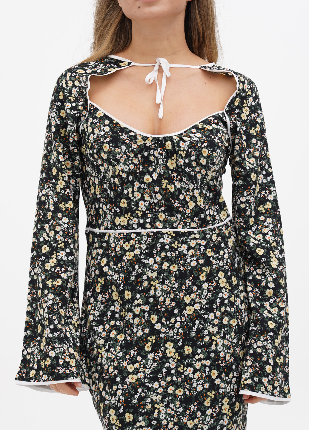 Черное кэжуал платье Fashion Union с цветочным принтом
