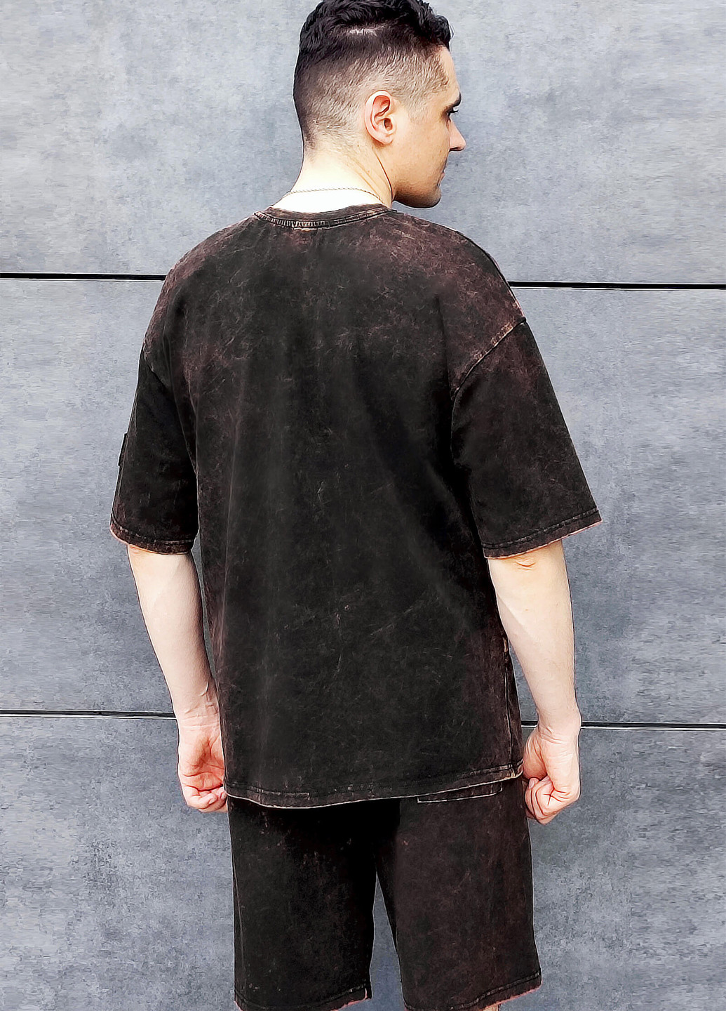 Коричневий демісезонний костюм (футболка, шорти) з шортами Sun's House