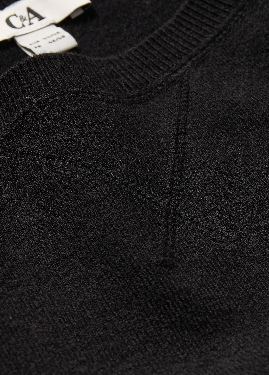 Чорний демісезонний светр джемпер C&A