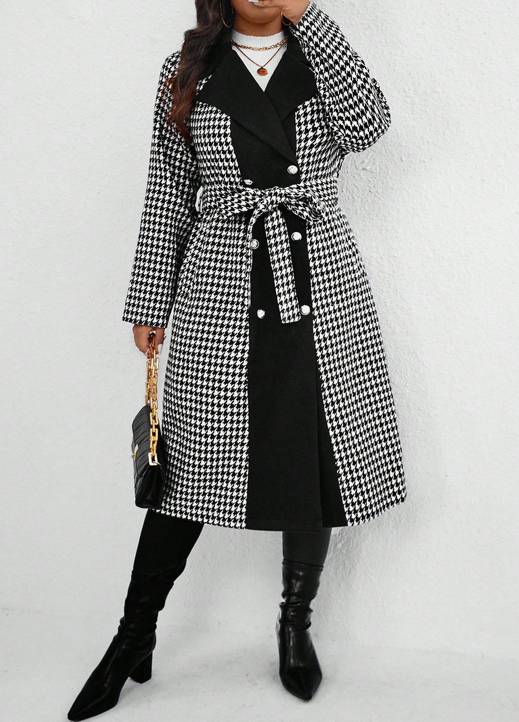 Черно-белое демисезонное Пальто двубортное SHEIN