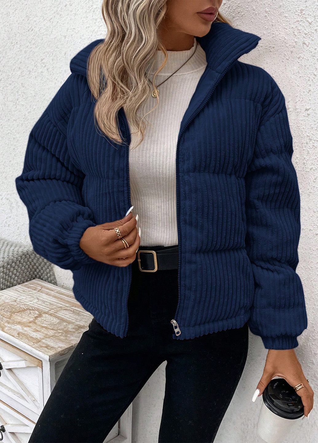 Синяя зимняя куртка SHEIN