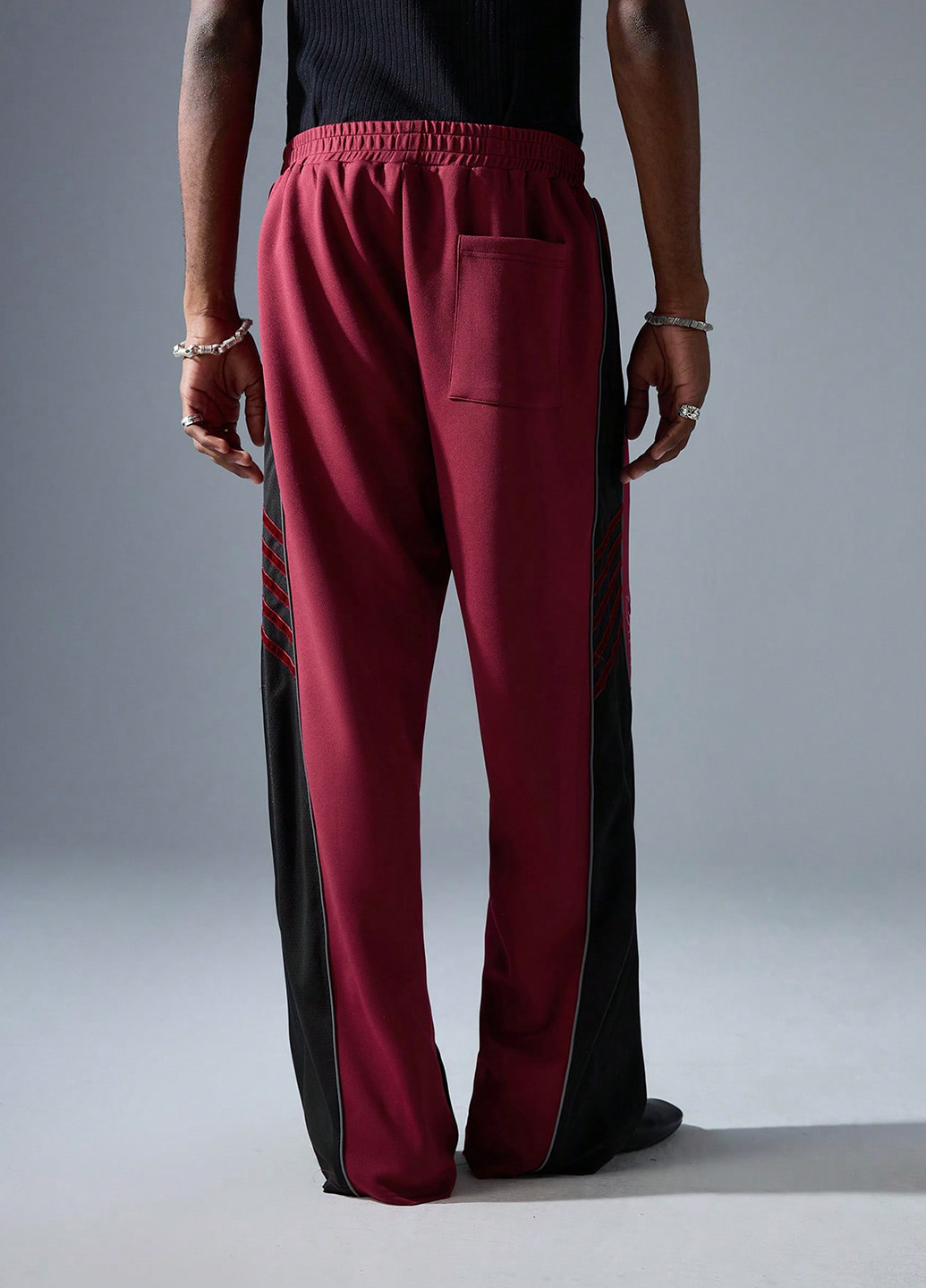 Бордовые спортивные демисезонные брюки SHEIN