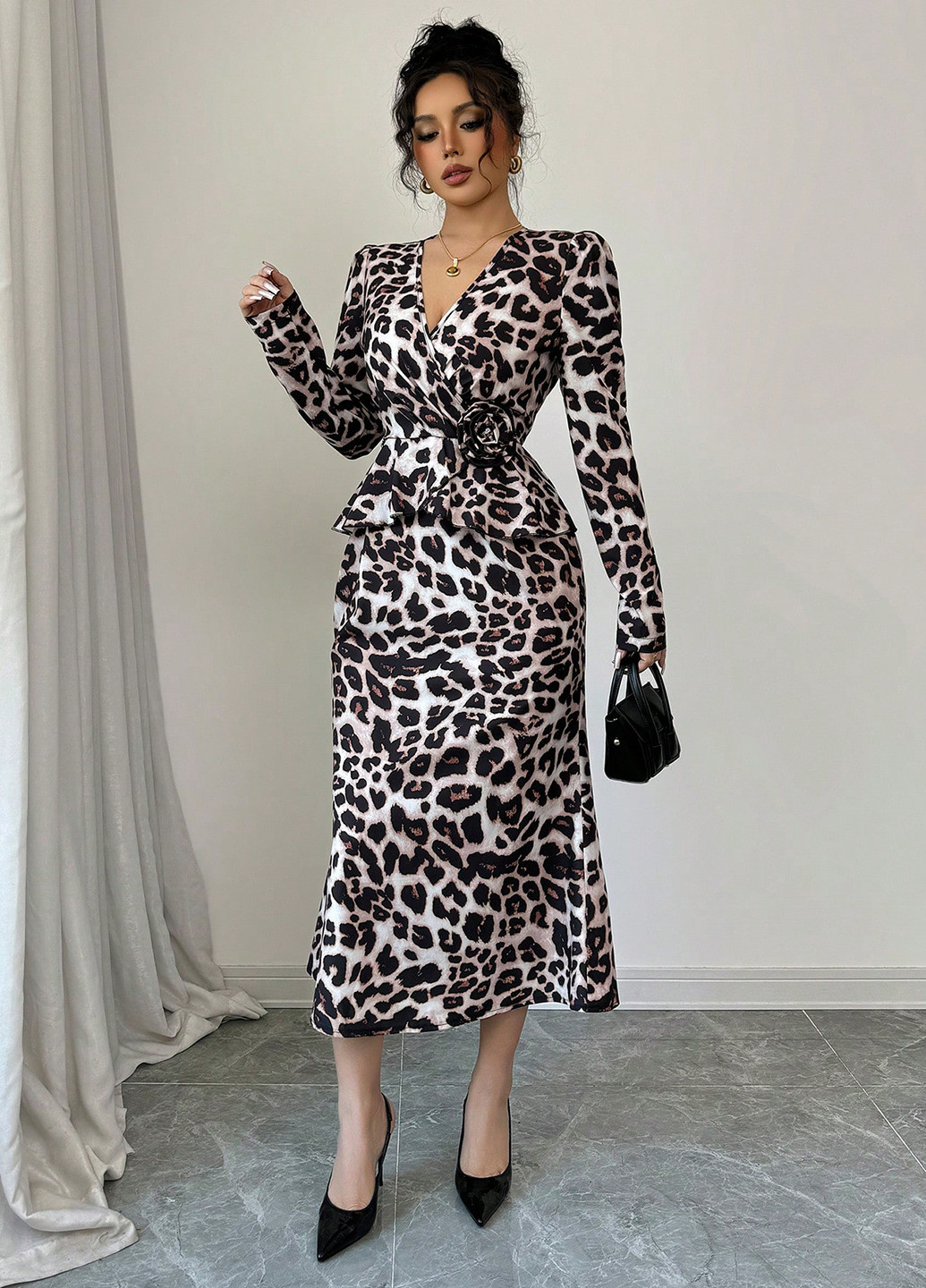 Молочна святковий, вечірня, кежуал сукня на запах, а-силует SHEIN леопардовий