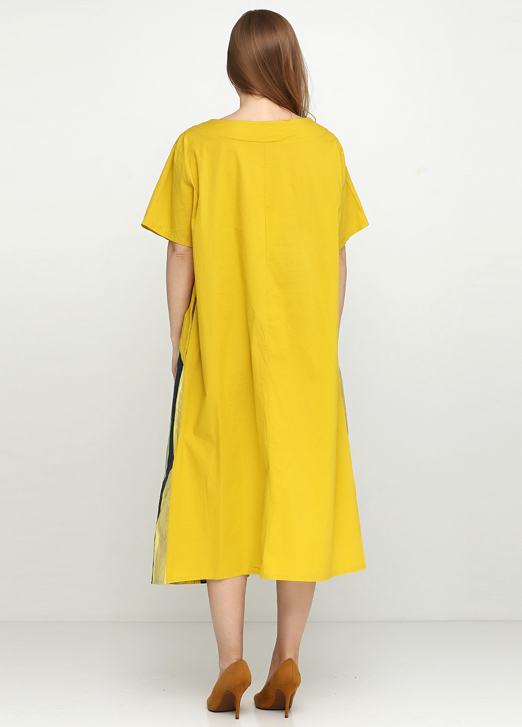Желтое кэжуал платье оверсайз L&N с абстрактным узором