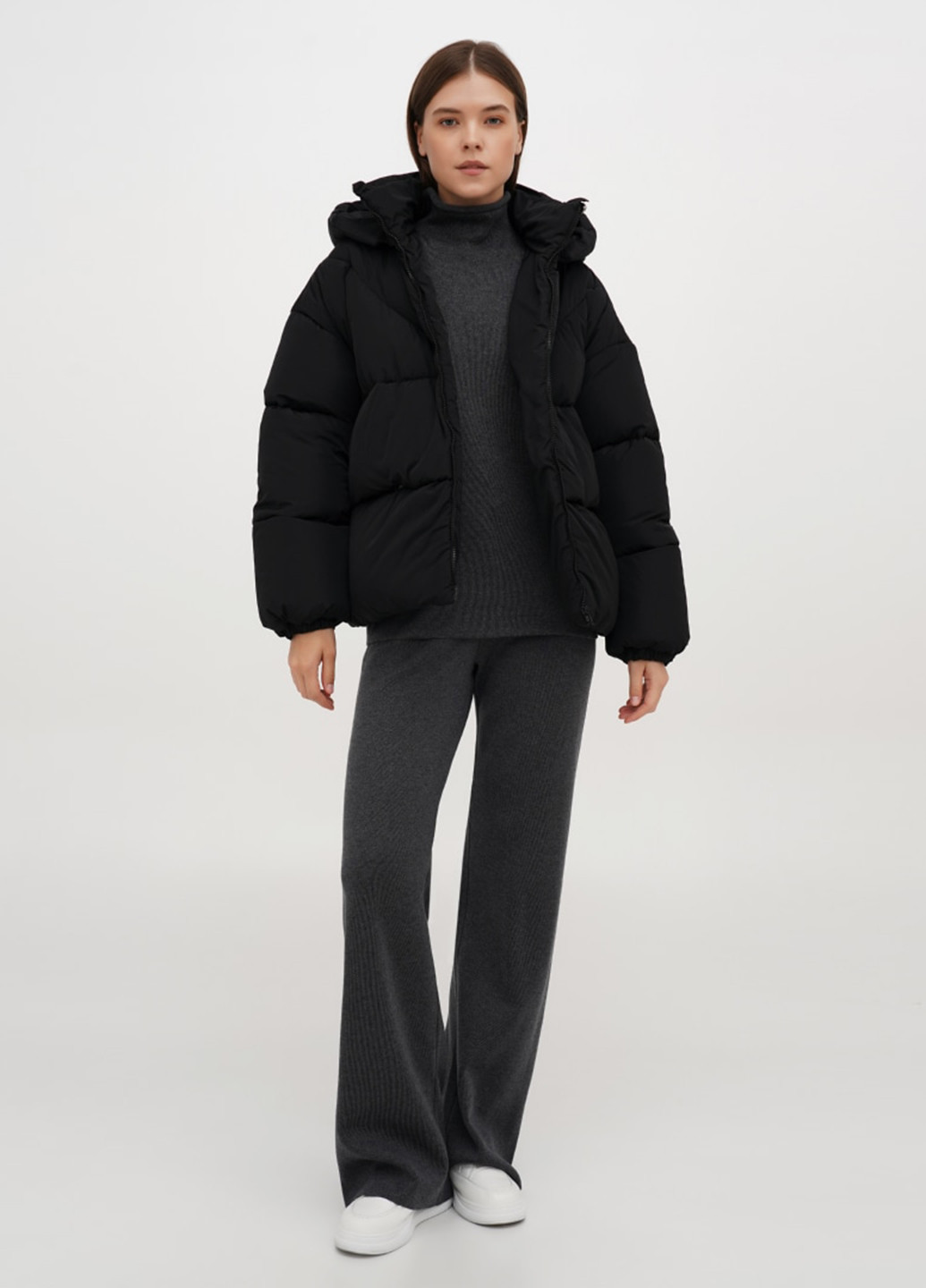 Черный зимний Пуховик ESSME