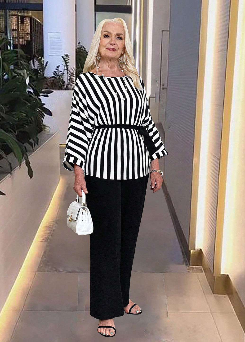 Чорно-білий демісезонний комплект (блуза, штани) SHEIN