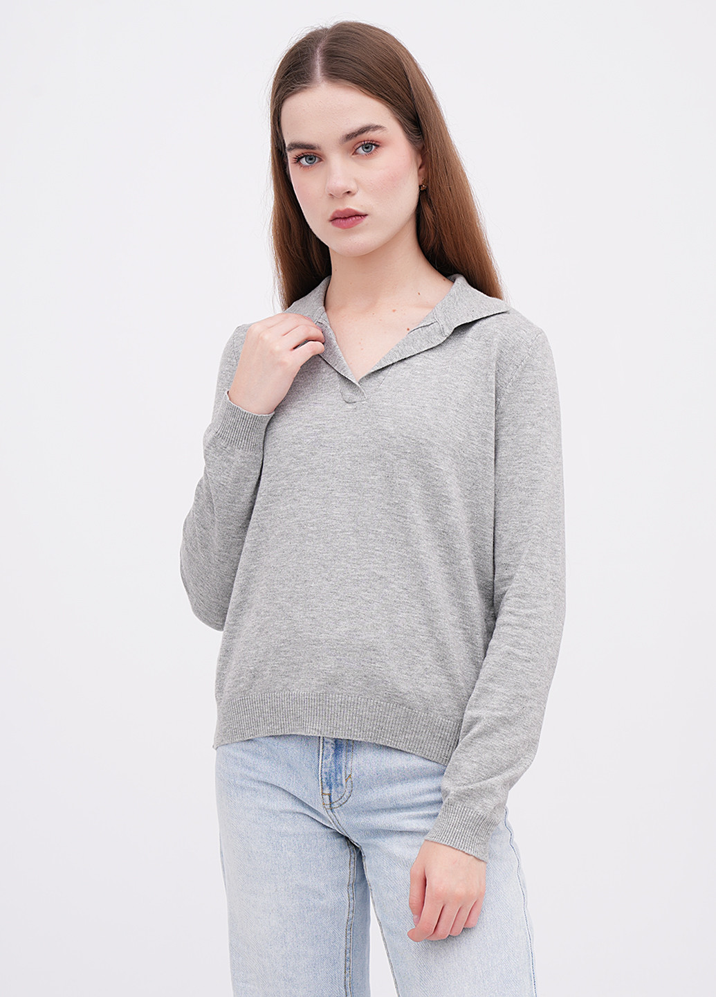 Сірий демісезонний светр EQUILIBRI