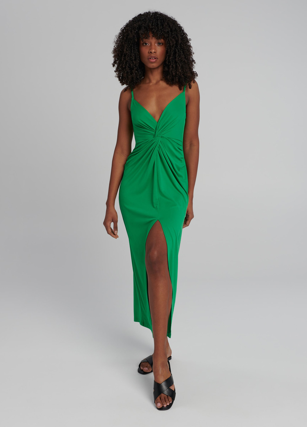 Зеленое кэжуал платье Sinsay однотонное