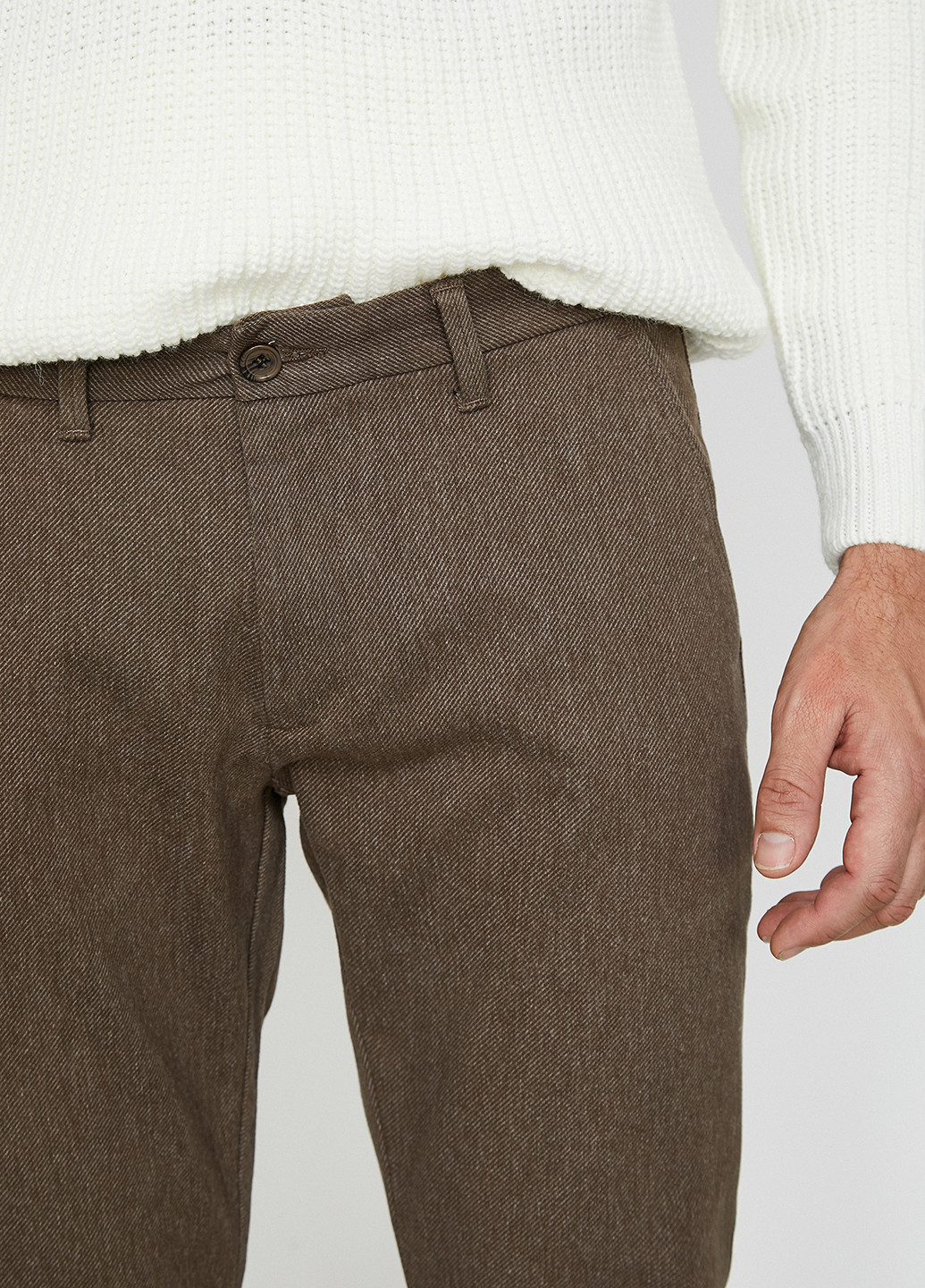 Коричневые кэжуал демисезонные зауженные брюки KOTON