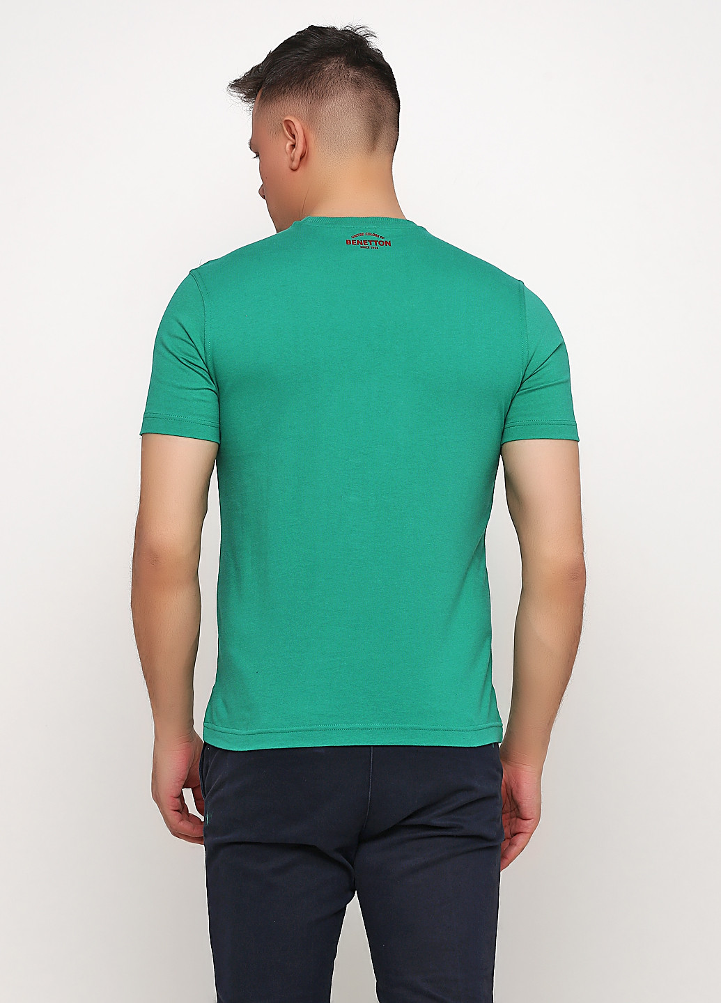 Зеленая футболка United Colors of Benetton