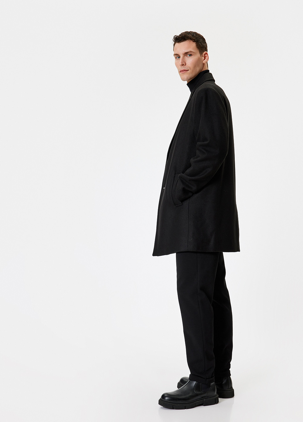Чорне демісезонне Пальто однобортне KOTON