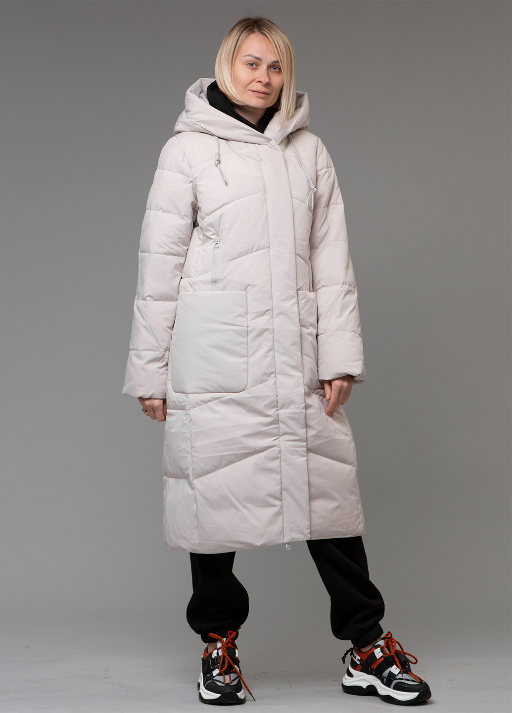 Серо-бежевый зимний Пуховик Towmy