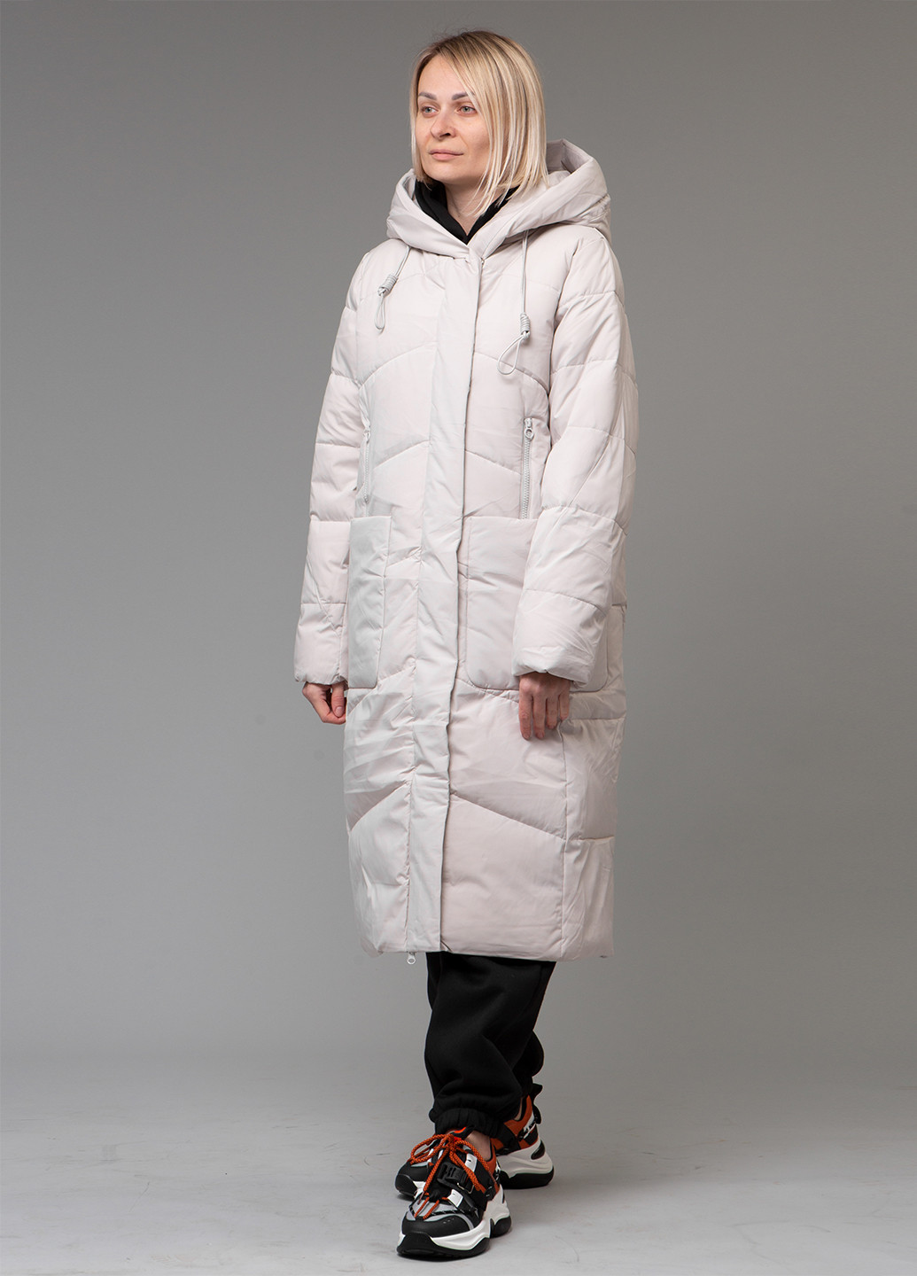 Серо-бежевый зимний Пуховик Towmy