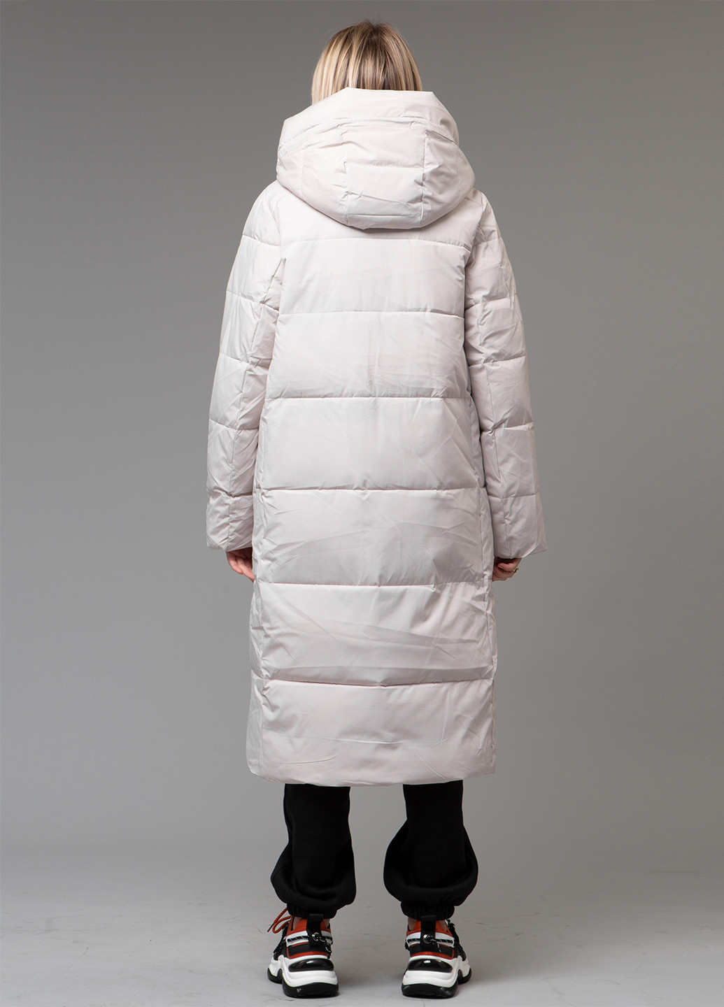 Серо-бежевый зимний Пуховик Towmy