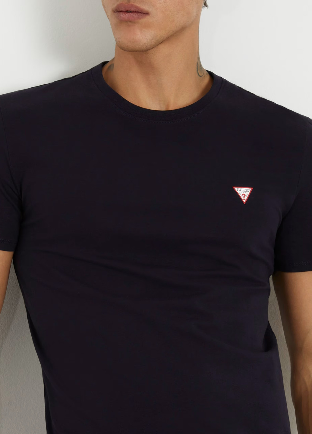 Індиго футболка Guess