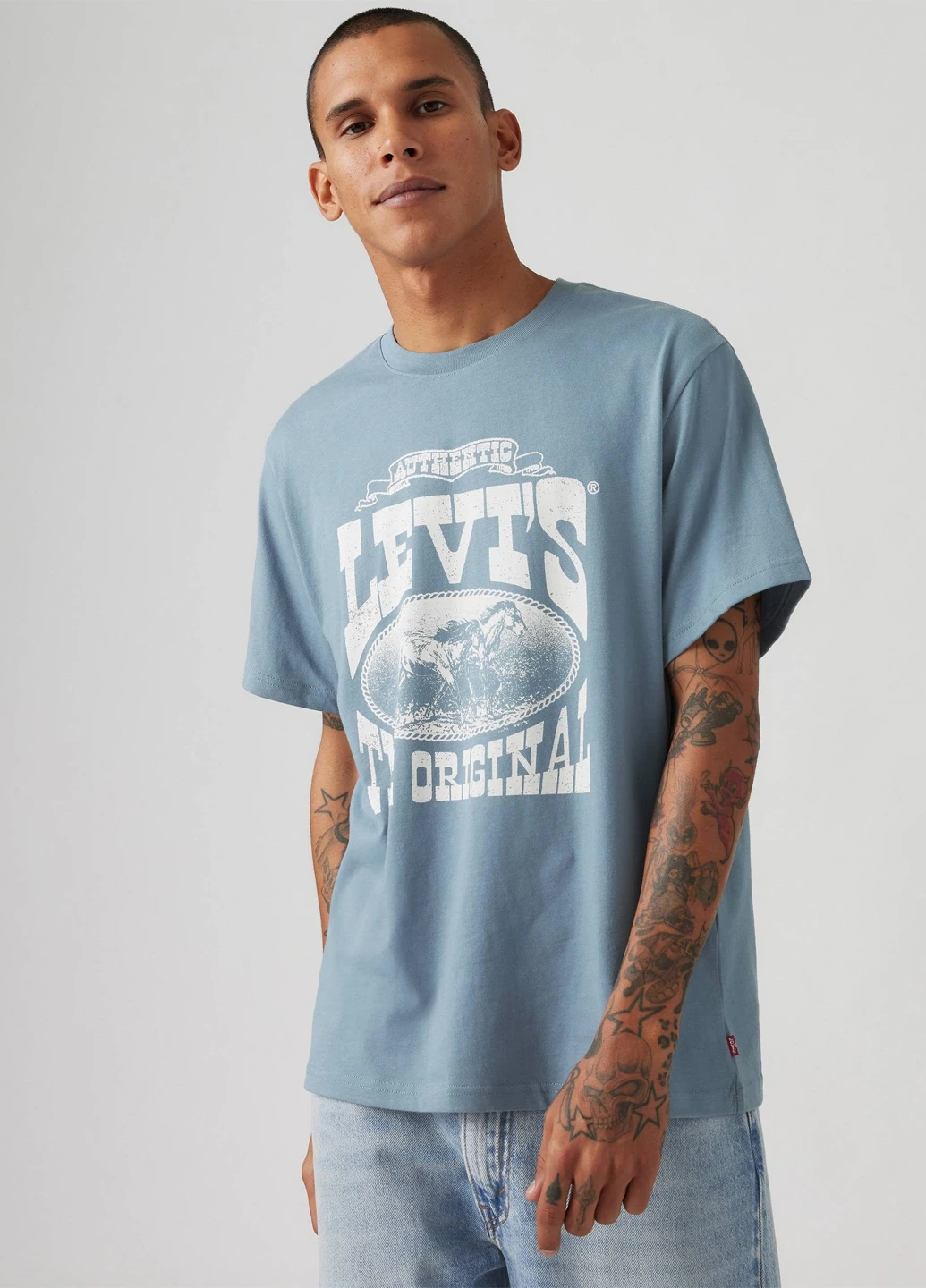 Блакитна футболка Levi's