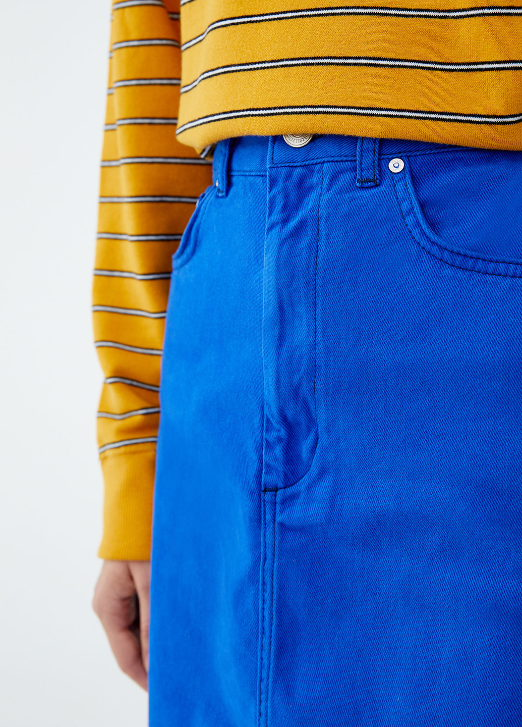 Синяя джинсовая однотонная юбка Pull & Bear