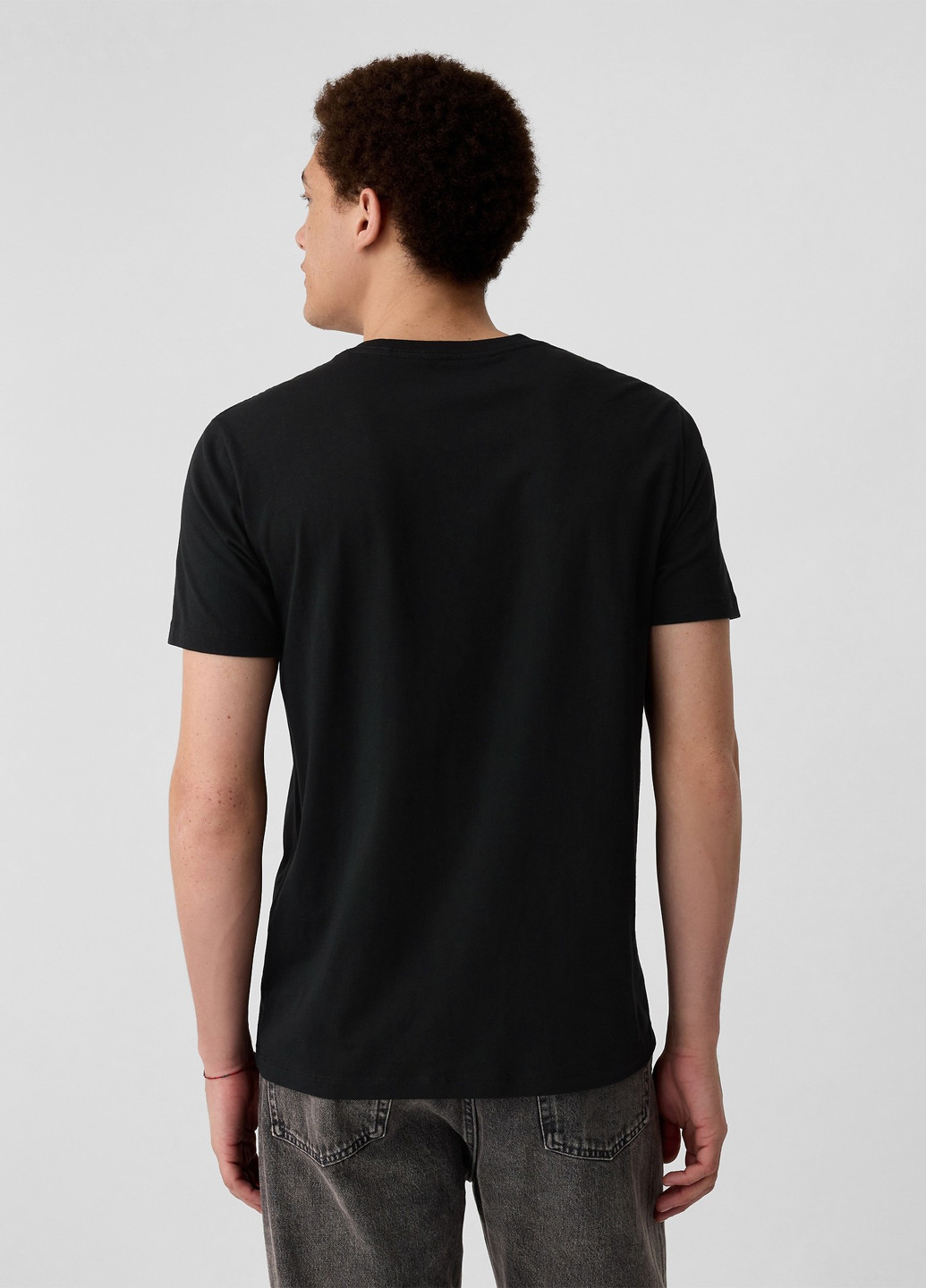 Черная футболка Gap