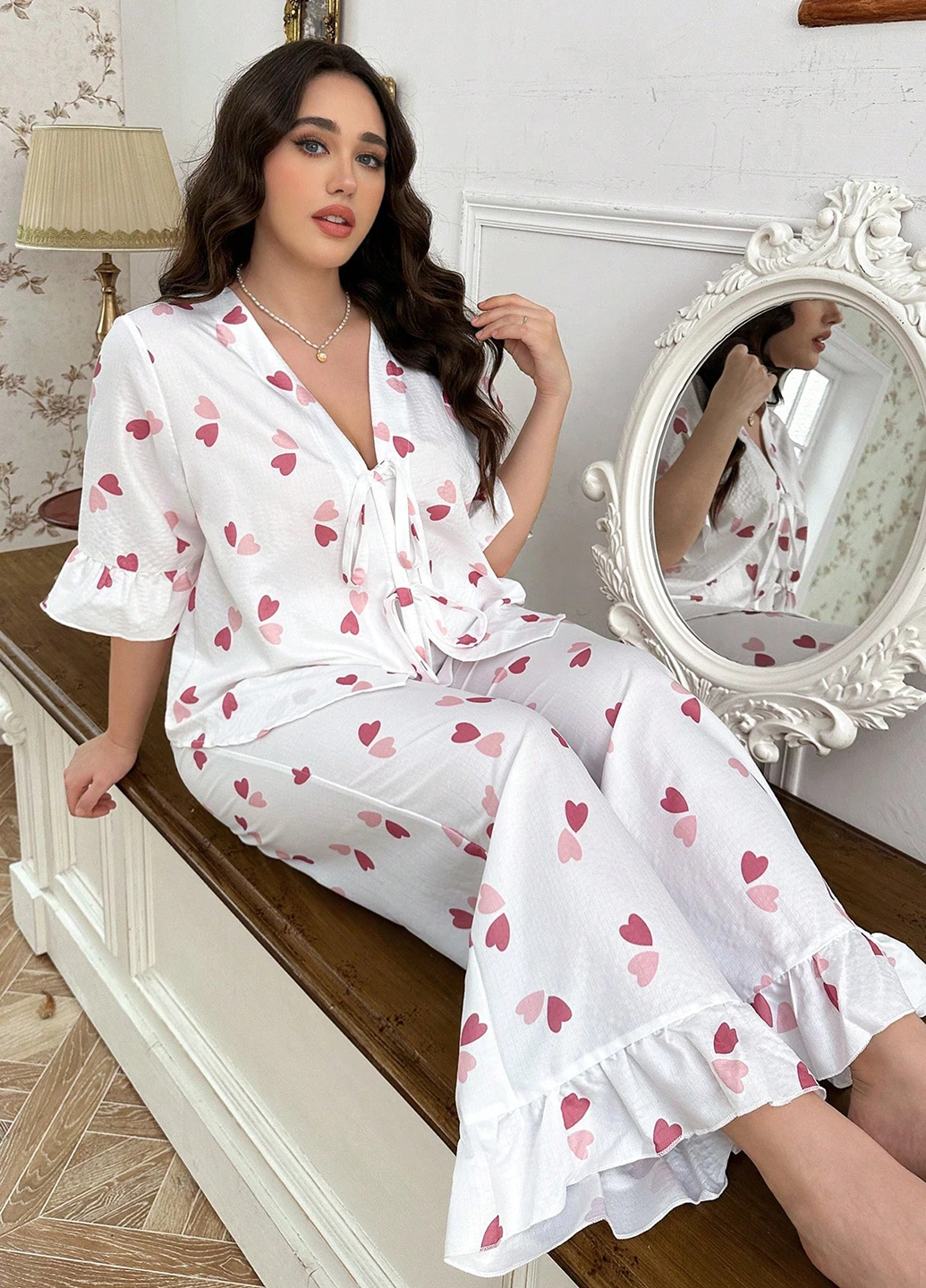 Белая всесезон пижама (кофта, брюки) кофта + брюки SHEIN