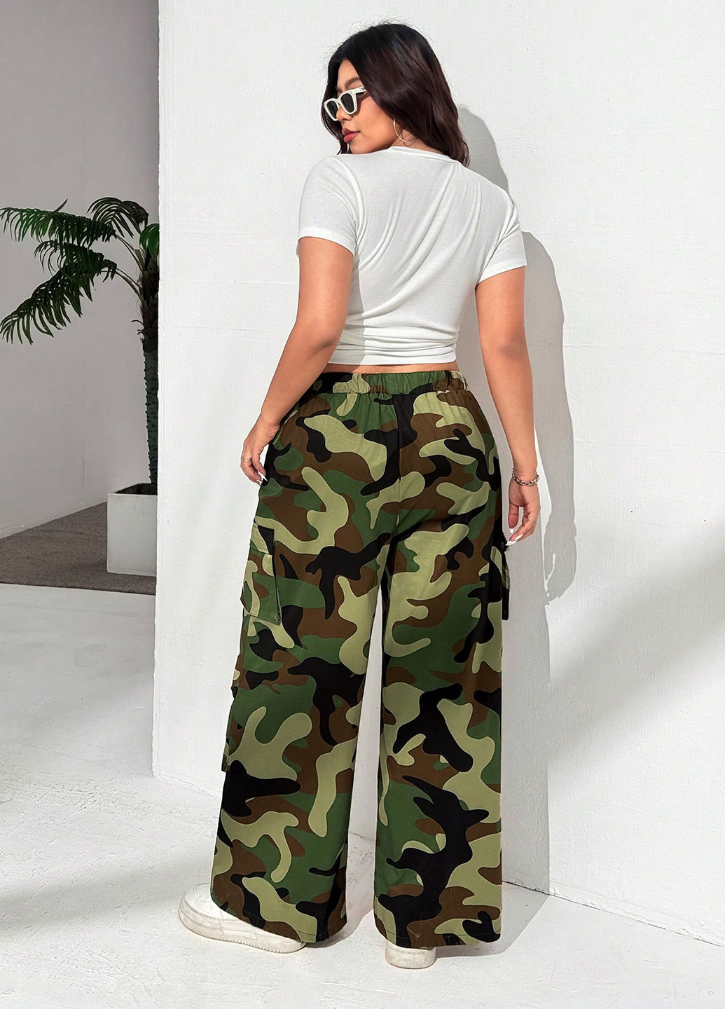 Комбинированный летний костюм (топ, брюки) SHEIN