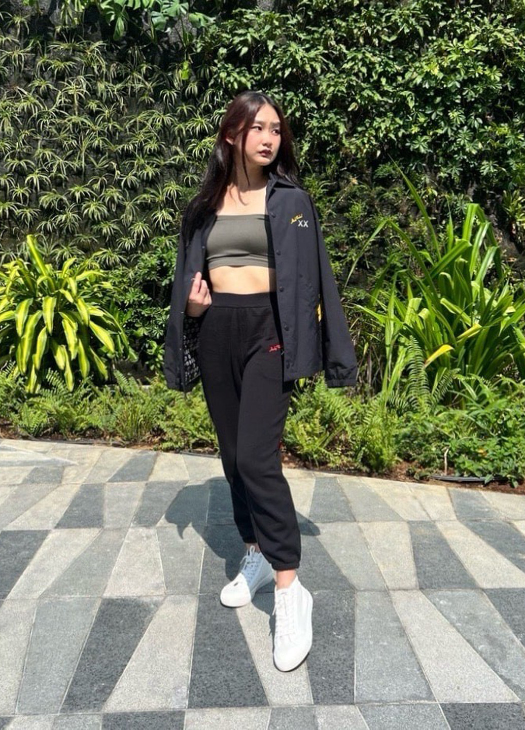 Зелений топ бюстгальтер Uniqlo без кісточок район