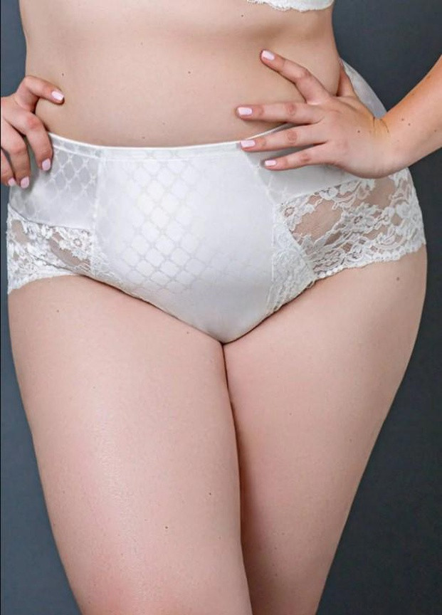 Труси жіночі Gracija-Rim Pamela 52/5XL молочний 40732 Gracija Rim (256117151)