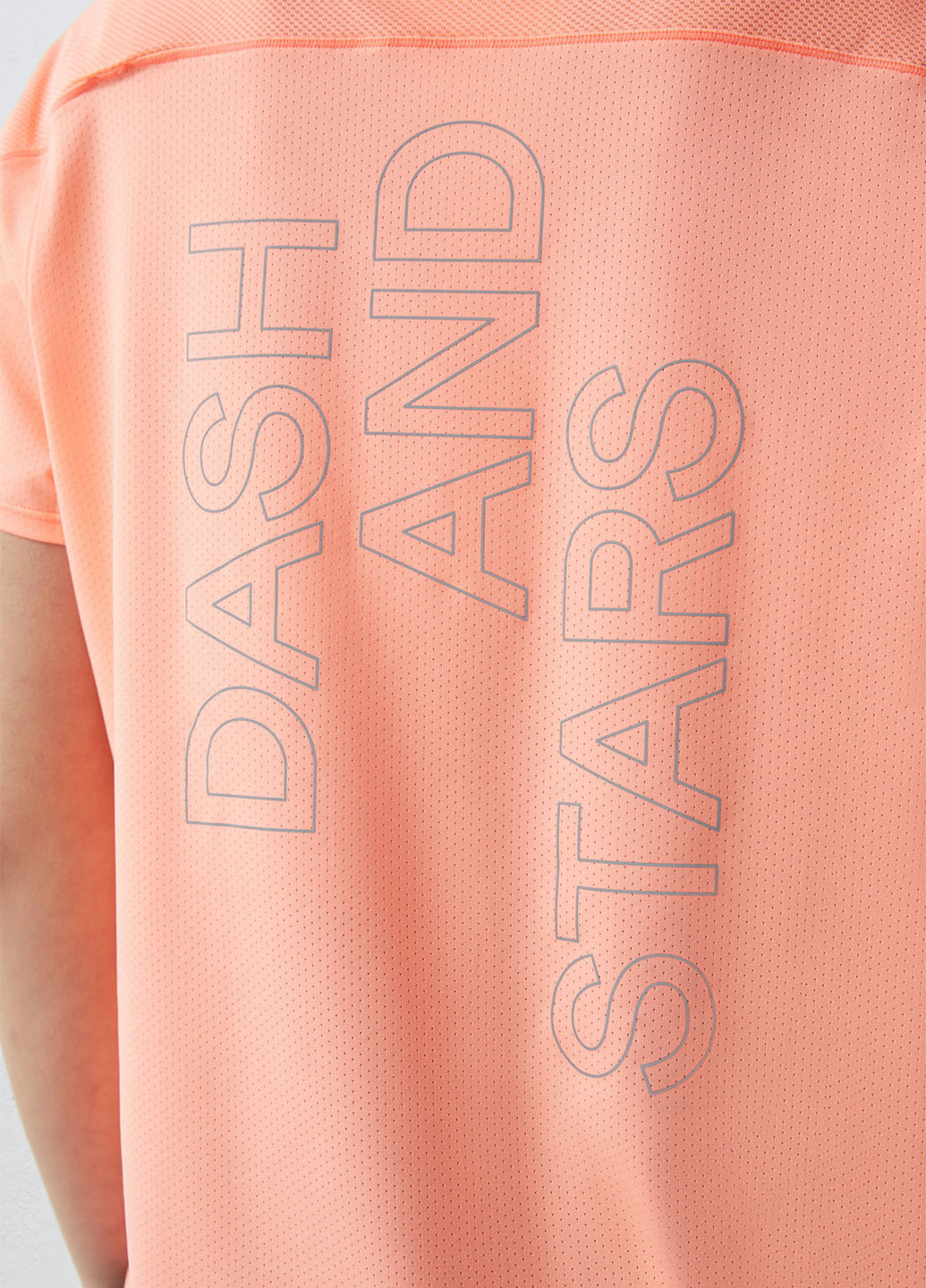 Оранжевая всесезон футболка Dash&Stars