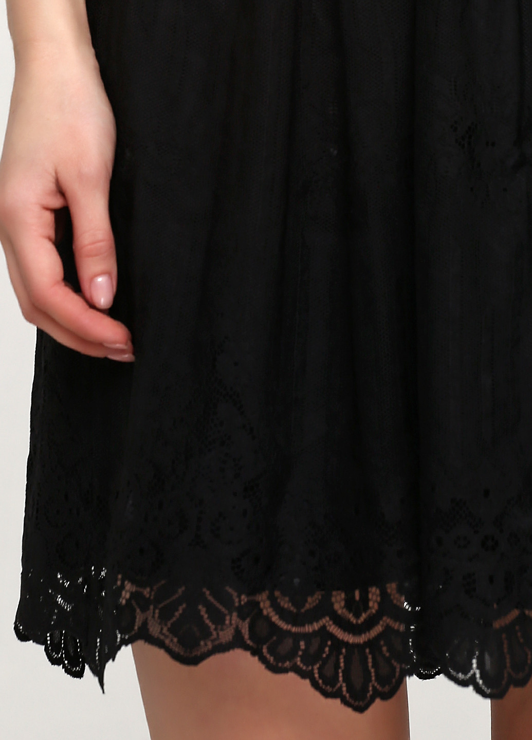 Черное кэжуал платье а-силуэт Vera Mont однотонное