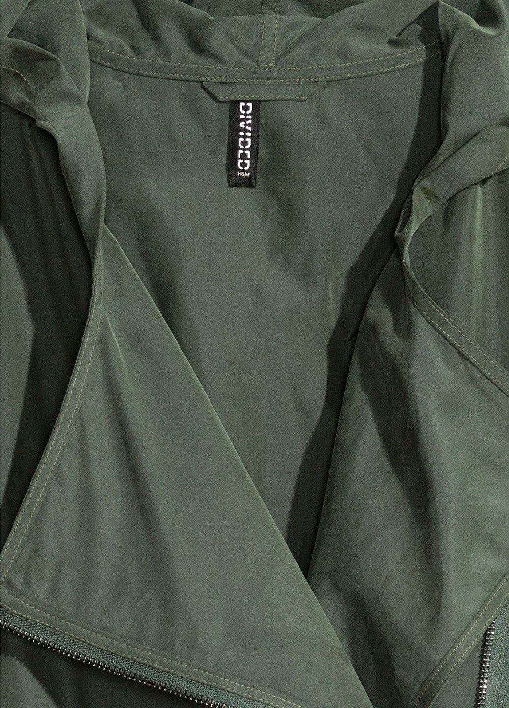 Темно-зелена демісезонна вітровка H&M