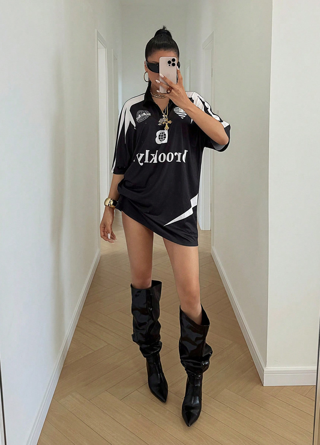 Черно-белое спортивное, кэжуал платье платье-футболка, оверсайз SHEIN с надписью