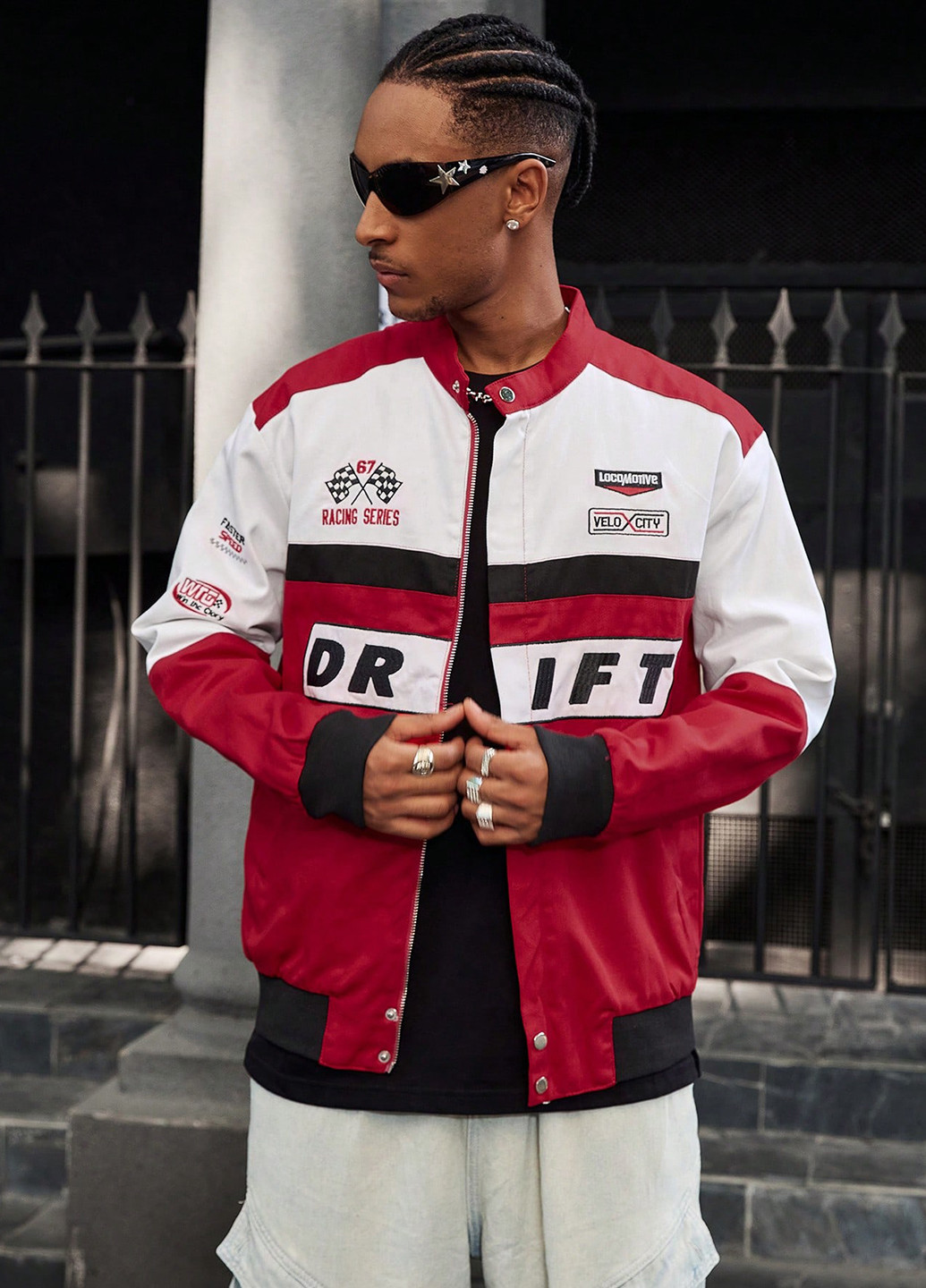 Червона демісезонна куртка SHEIN