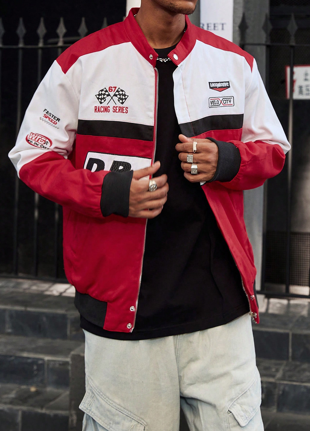 Червона демісезонна куртка SHEIN