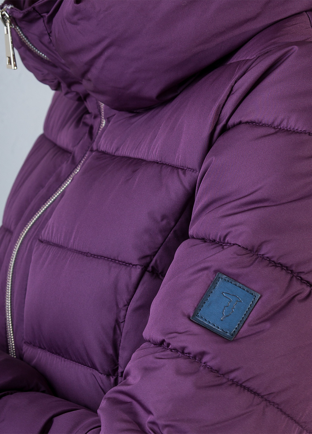 Фіолетова зимня куртка Trussardi