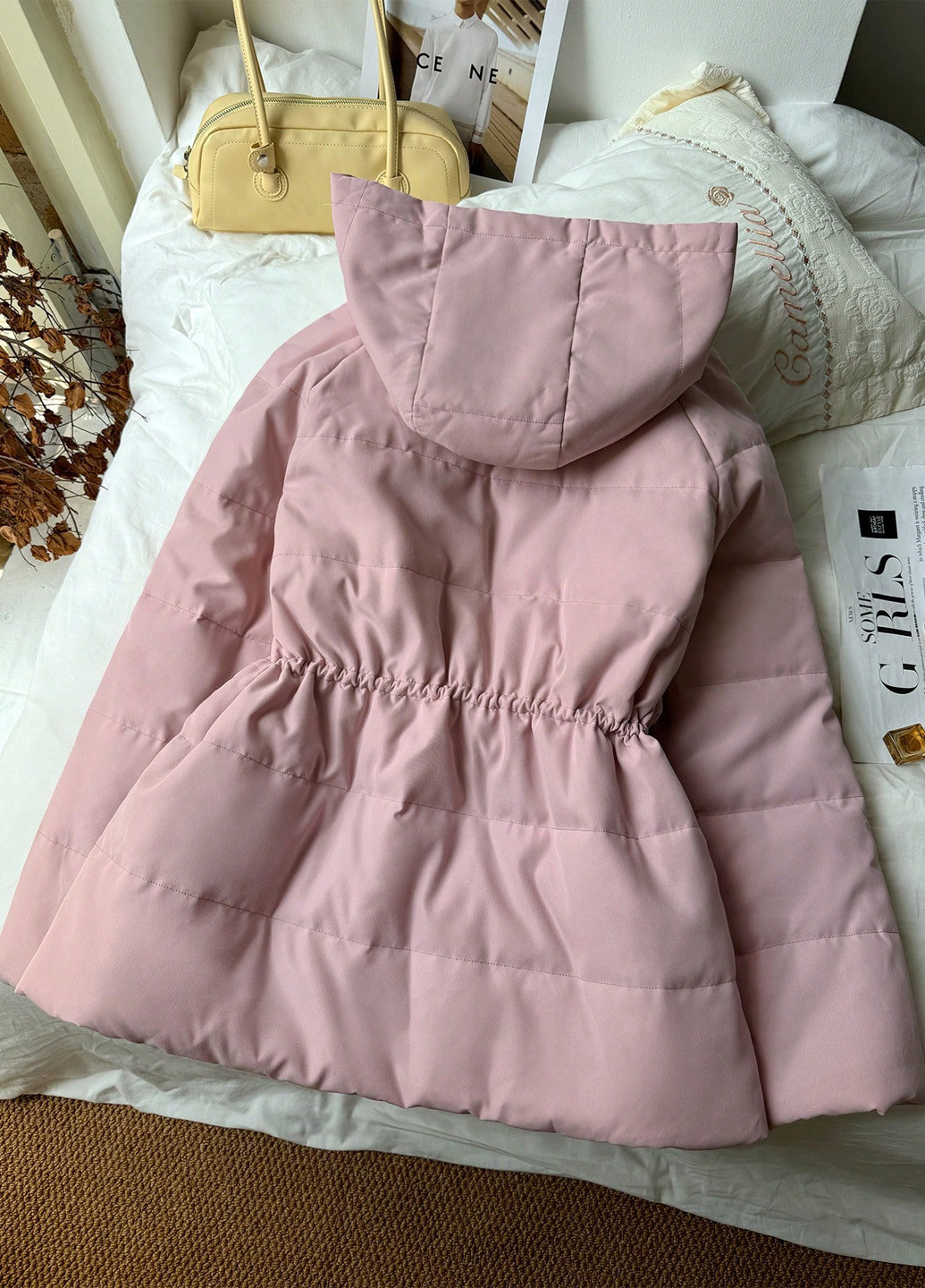 Светло-розовая зимняя куртка SHEIN