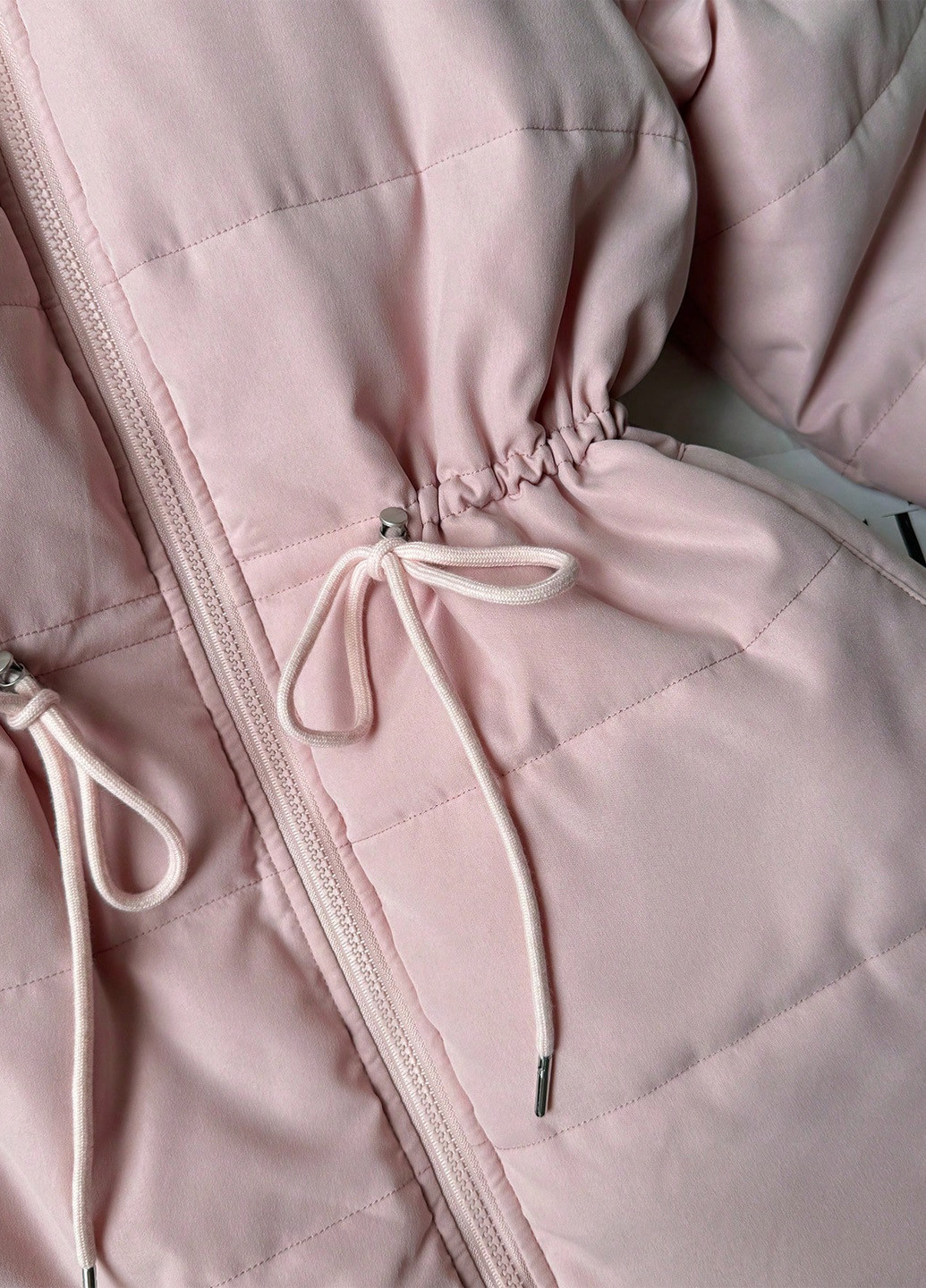 Светло-розовая зимняя куртка SHEIN