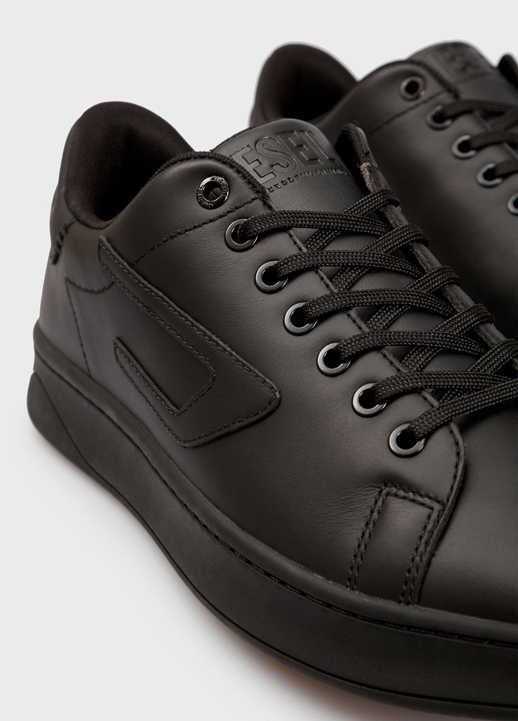 Чорні кеди Diesel