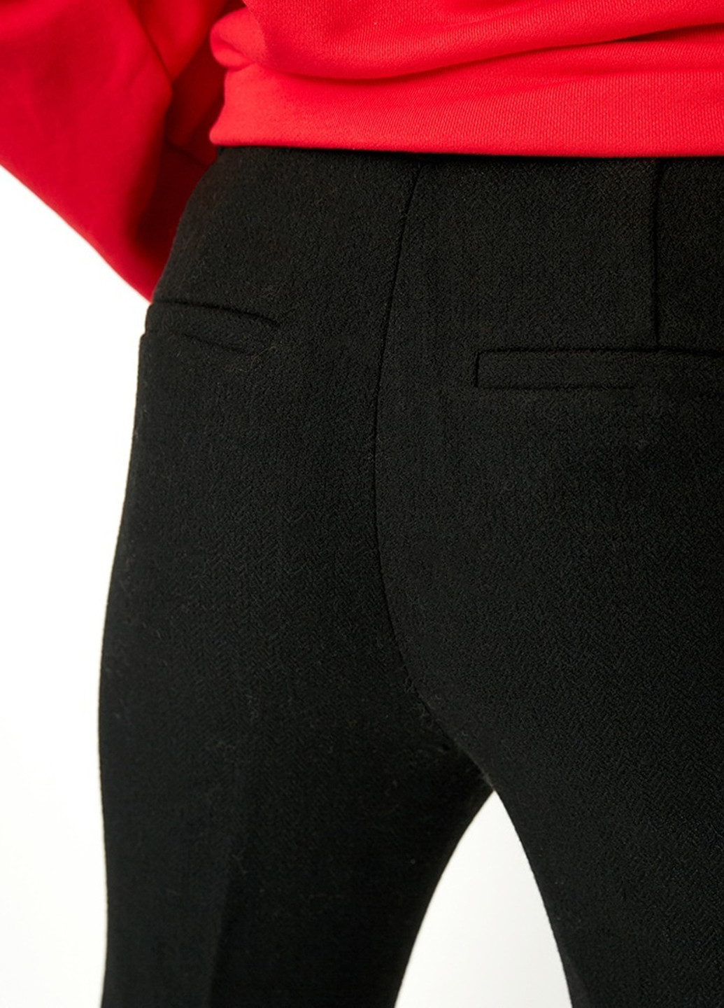 Черные кэжуал демисезонные укороченные, классические брюки Only