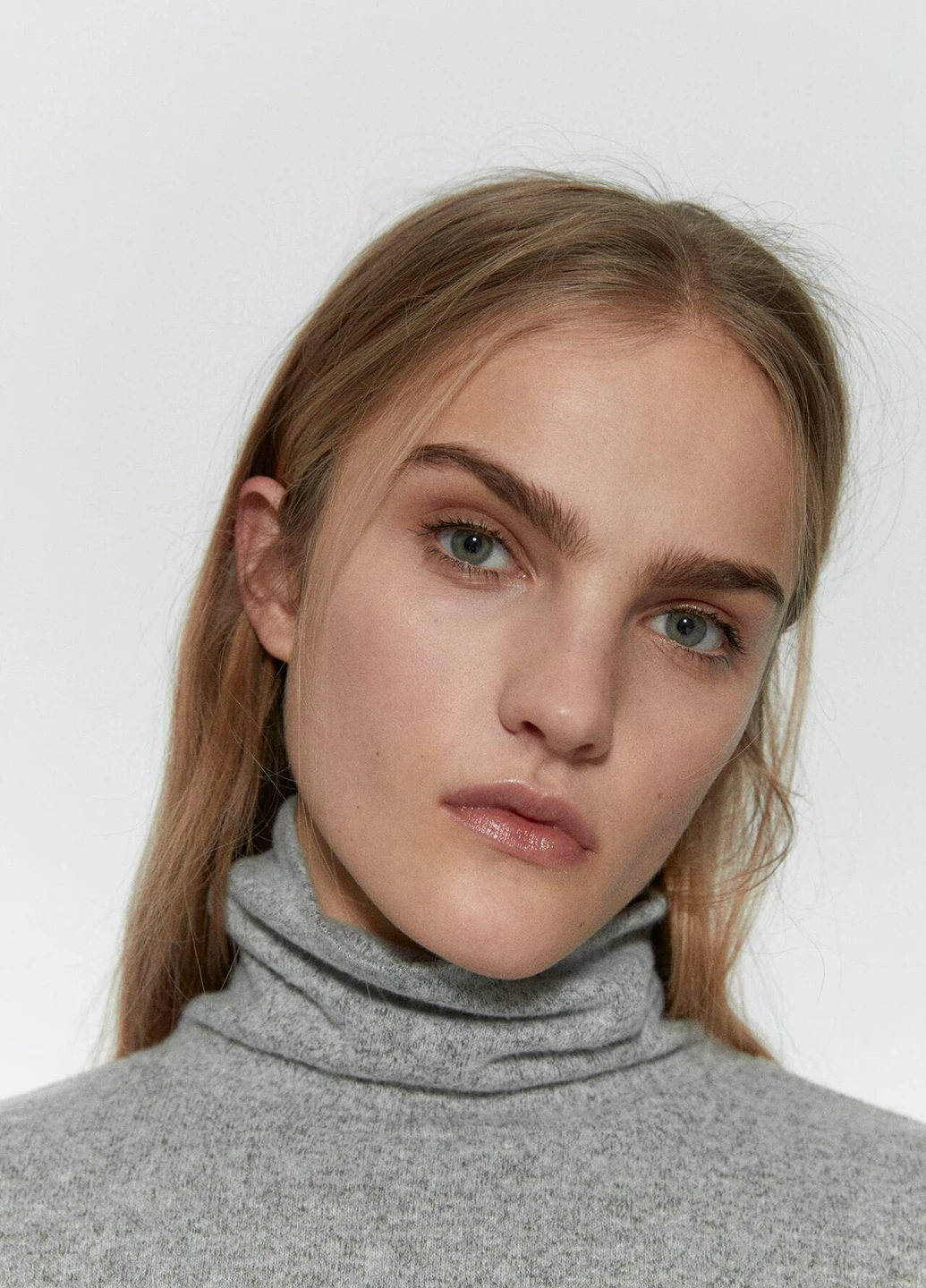 Светло-серое кэжуал платье платье-свитер Zara меланжевое