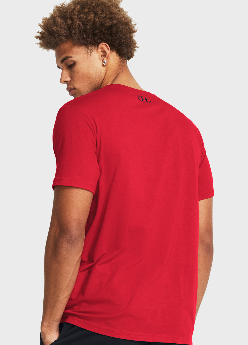 Червона футболка Under Armour